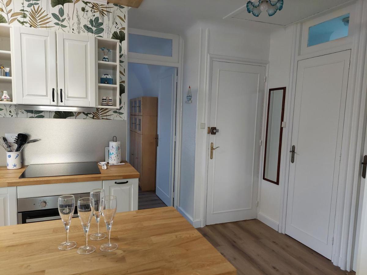Au Gre Des Marees 2 Appartement Face A La Mer 2Eme Etage オー エクステリア 写真